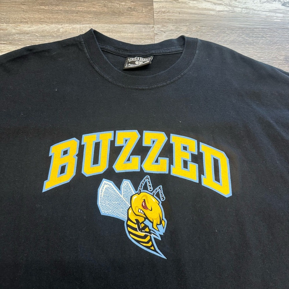 Vintage Y2K 2000s Steve &‎ Barry's Black Mens L Buzzed Bee Graphic Funny Tshirt